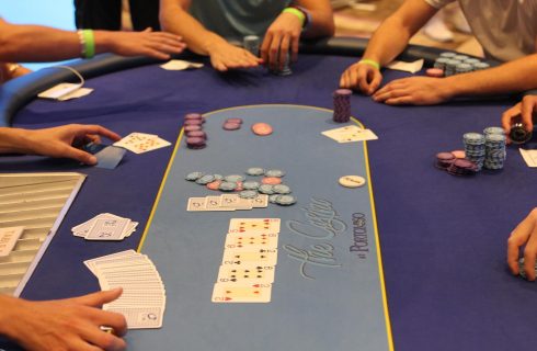 Стэк в покере — основы удержания