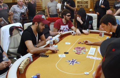 Покерные турниры