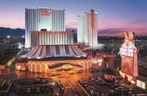 Башня Circus Casino в Неваде станет кампусом для студентов